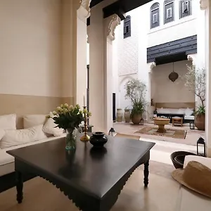 4* Риад Azzouna 13